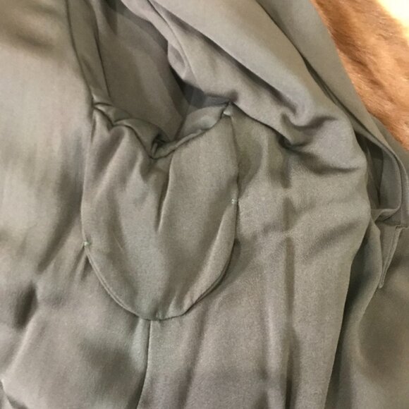 Vintage mink fur coat (size M, reddish brown), Goldstein's Birmingham, AL - Picture 9 of 11